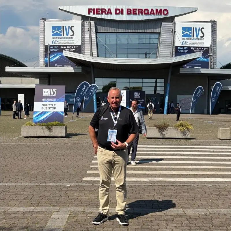 Robert at IVS expo.